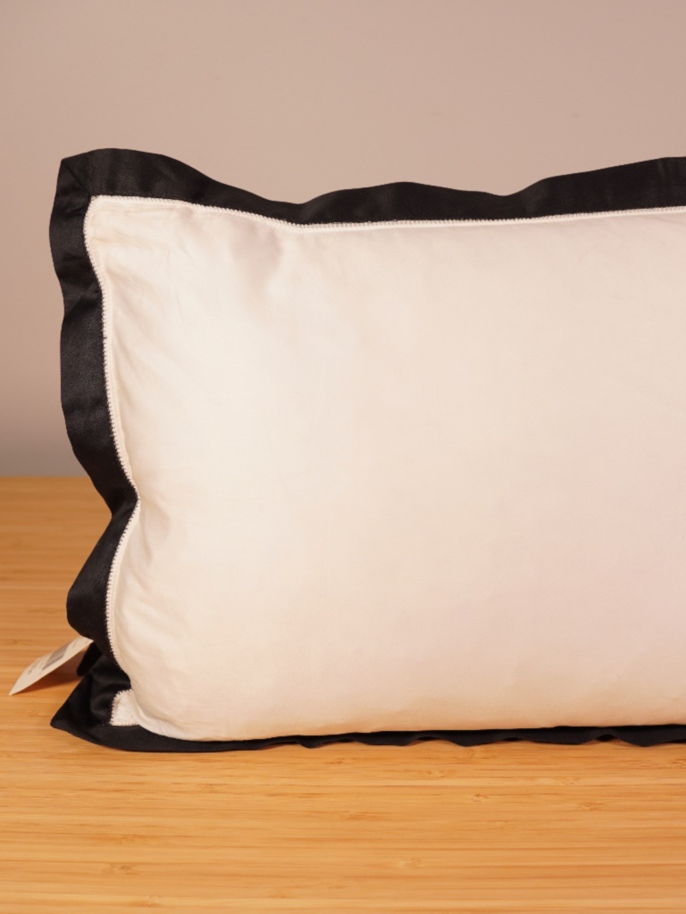 Ralph Lauren Home RL Langdon Pillows Onyx 12" x 16"